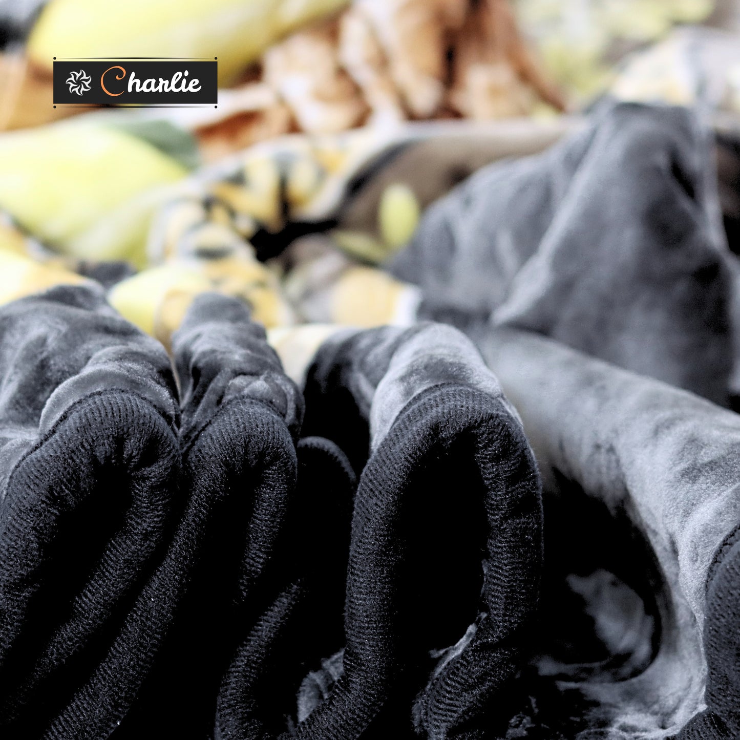Al Basfoor Premium Charlie Two-Ply Blanket | Yellow-Black | Size 170 x 220 cm