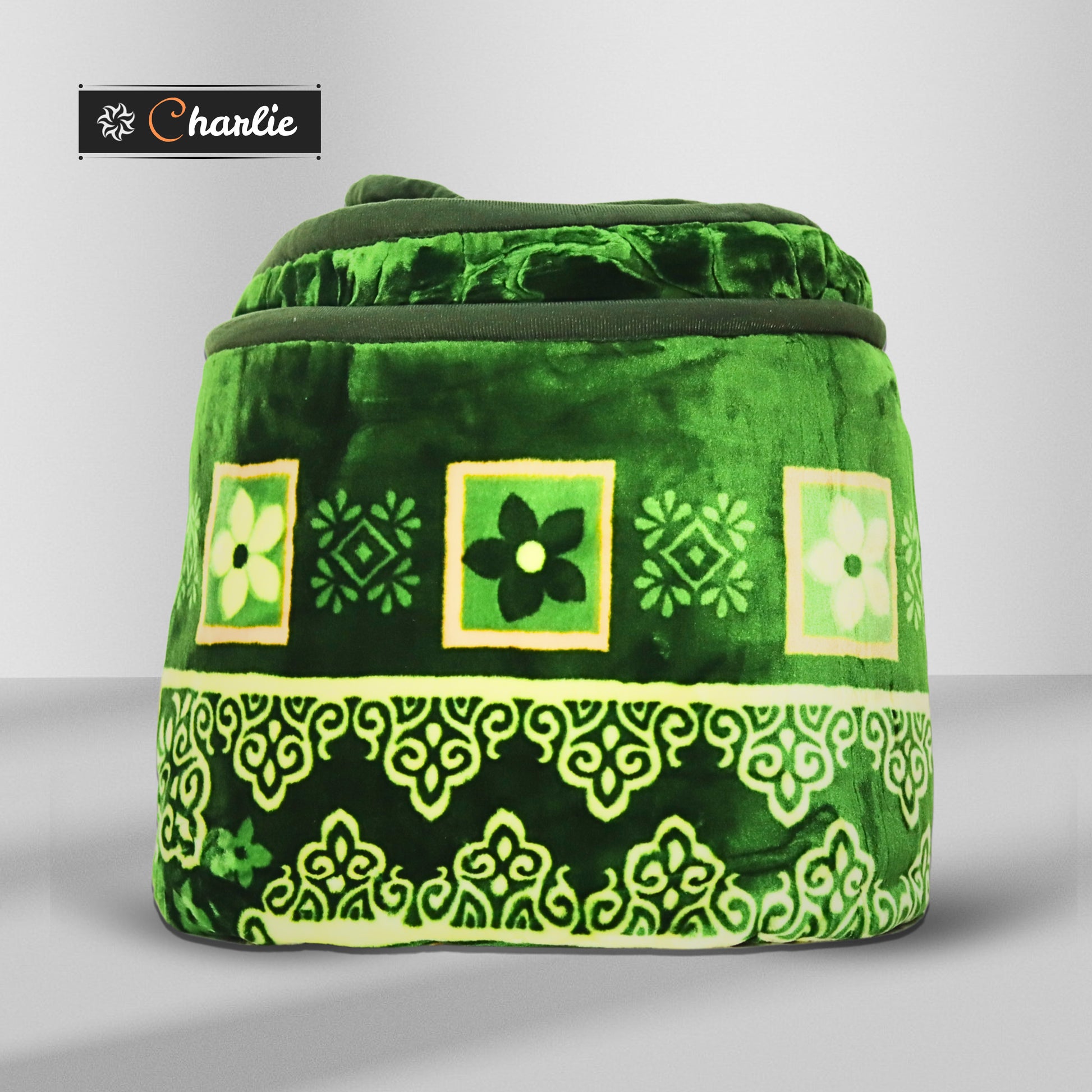 ose-up of Charlie Premium Green Blanket Fabric