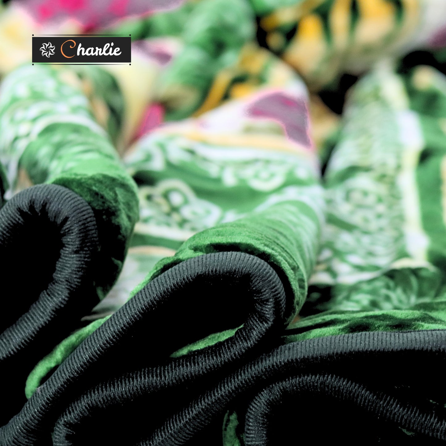 Green Blanket Design with Elegant Flower Prints and Dark edge protector